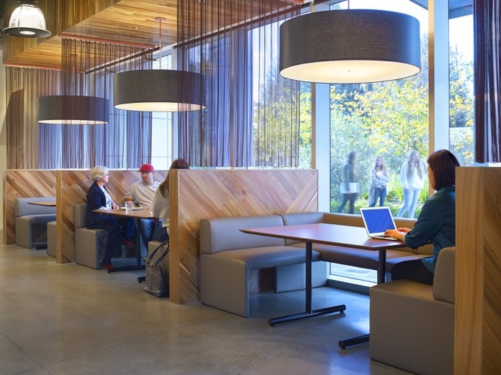 LinkedIn加州Sunnyvale总部办公空间设计