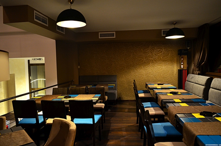 罗马尼亚Phii 16经典的英式风格小资格调餐厅设计