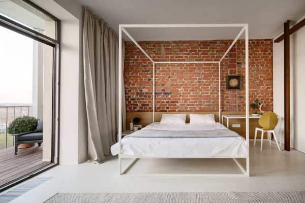 斑驳的红砖墙:简约个性的现代公寓设计