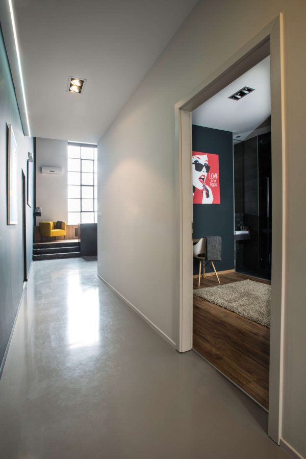 画家工作室改造成现代loft公寓