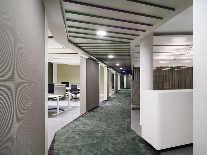 Phoenix设计公司办公空间设计