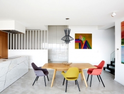 布拉格漂亮简约的三层住宅装修设计