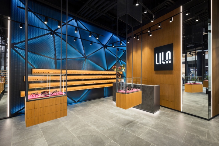 LILA 2眼镜店空间设计