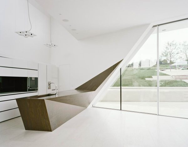 geometric-minimalist-kitchen-island-600x