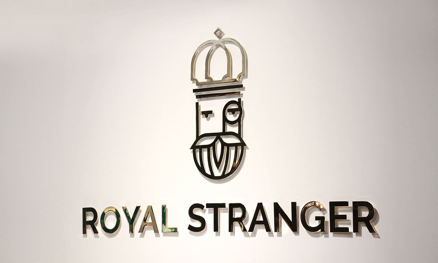 家具设计品牌Royal Stranger视觉形象设计